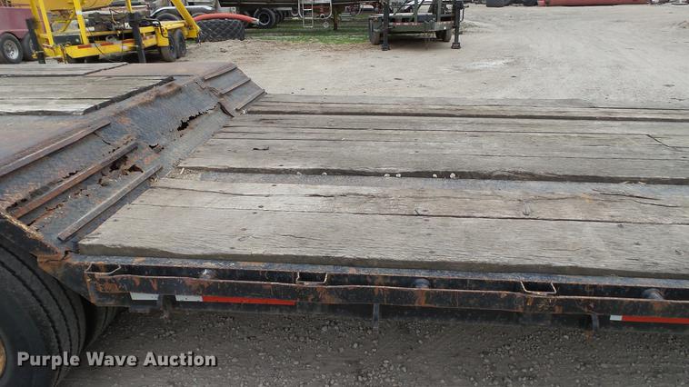 image for item DC2646 1998 XL Specialized double drop deck trailer