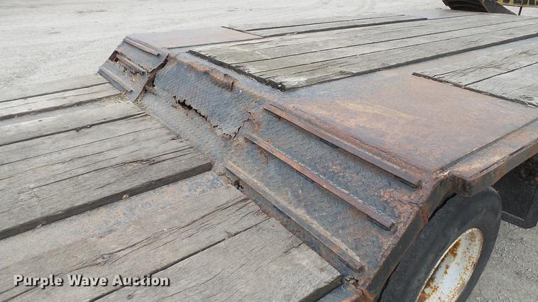 image for item DC2646 1998 XL Specialized double drop deck trailer