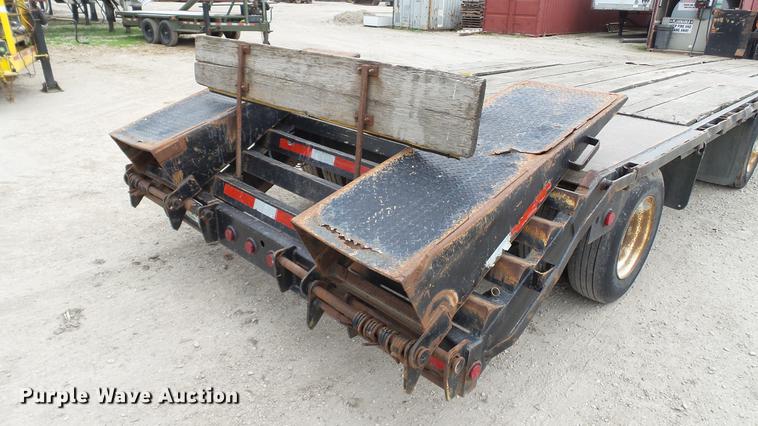 image for item DC2646 1998 XL Specialized double drop deck trailer