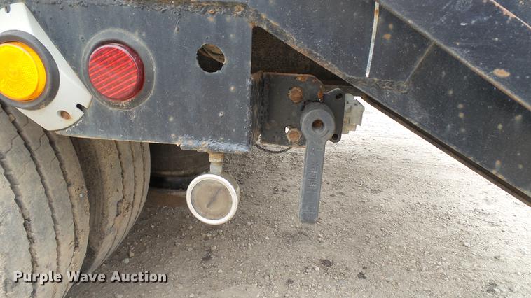 image for item DC2646 1998 XL Specialized double drop deck trailer