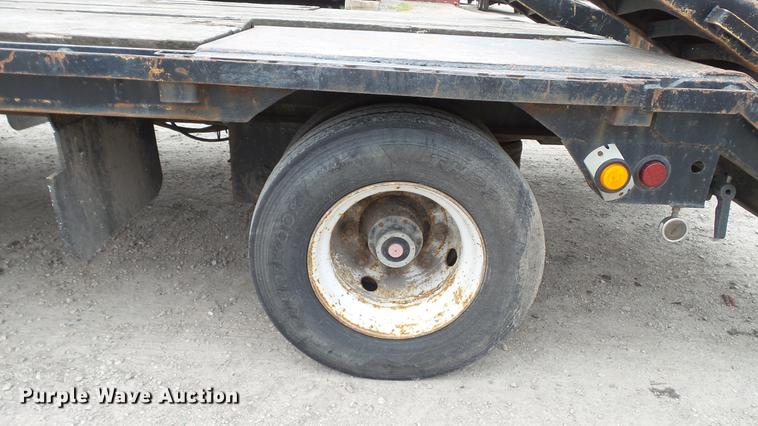 image for item DC2646 1998 XL Specialized double drop deck trailer