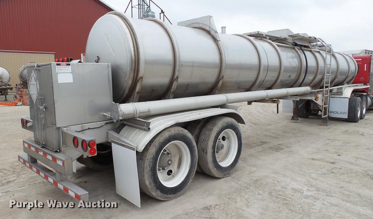 image for item DC2649 2008 Polar tank trailer