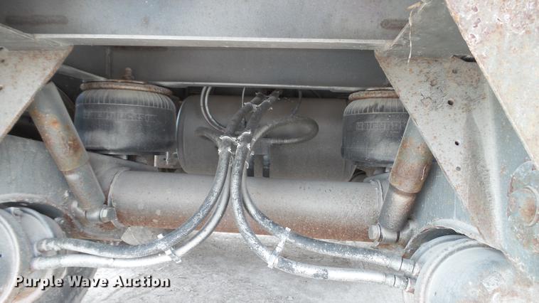 image for item DC2649 2008 Polar tank trailer