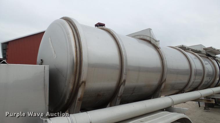 image for item DC2649 2008 Polar tank trailer