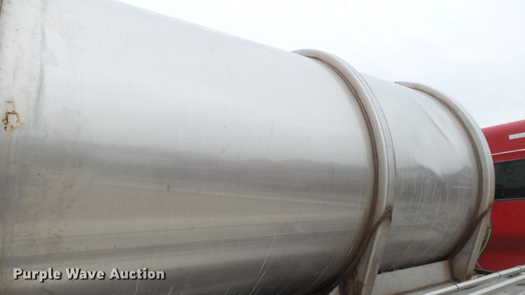 image for item DC2649 2008 Polar tank trailer