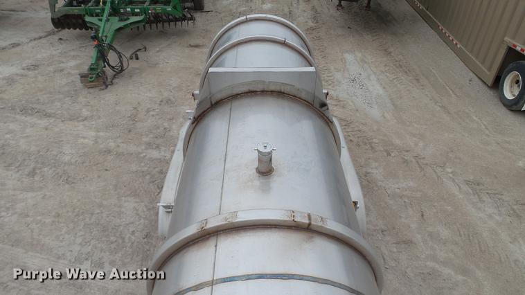 image for item DC2649 2008 Polar tank trailer