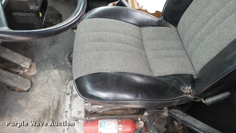 image for item DC2650 1993 Kenworth T400 toter truck