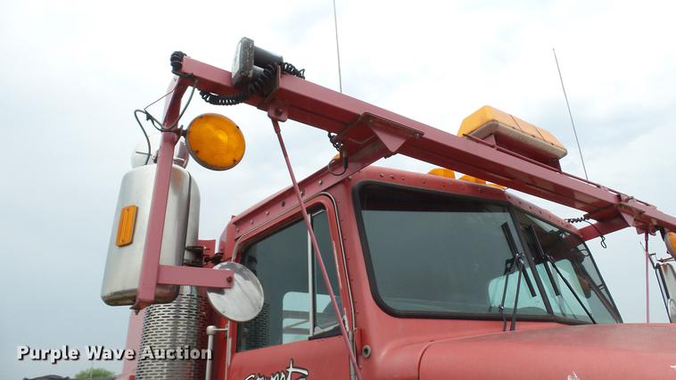 image for item DC2650 1993 Kenworth T400 toter truck