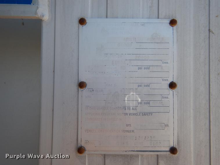 image for item DC5959 1996 CMC T102 end dump trailer