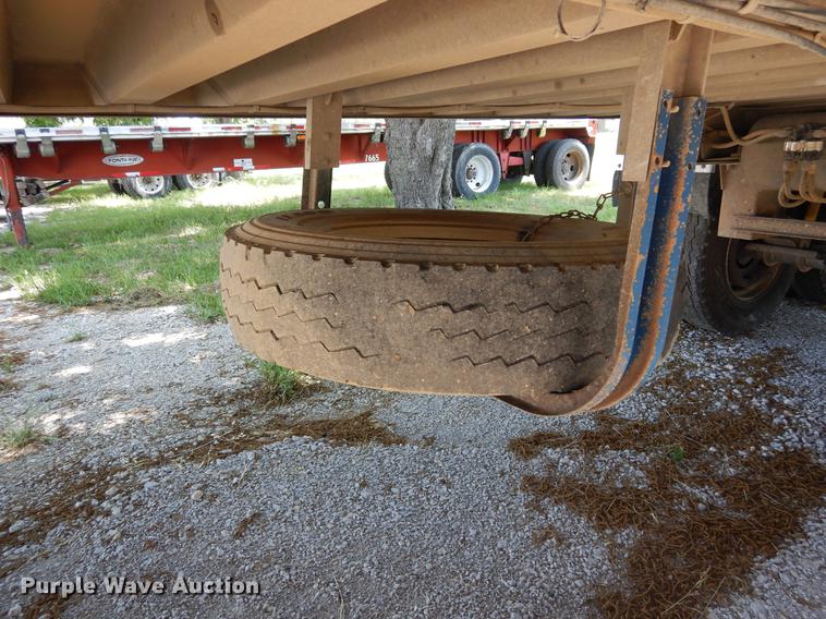 image for item DC5959 1996 CMC T102 end dump trailer