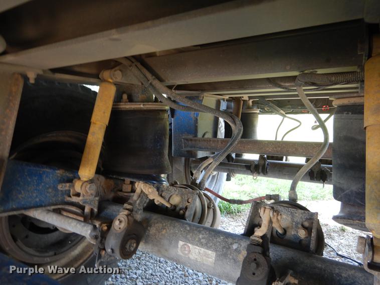 image for item DC5959 1996 CMC T102 end dump trailer