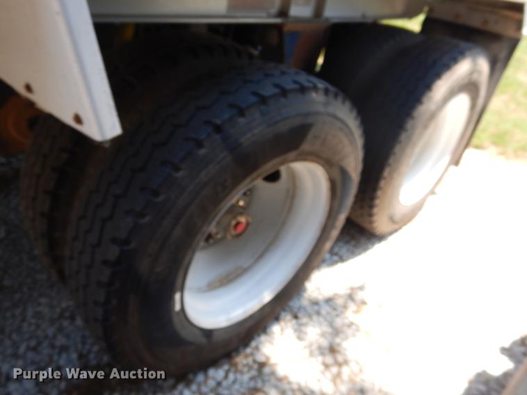 image for item DC5959 1996 CMC T102 end dump trailer