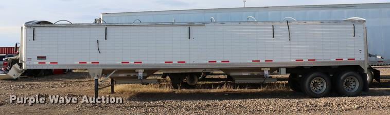 image for item DC7641 2016 Timpte Super Hopper double hopper bottom grain trailer