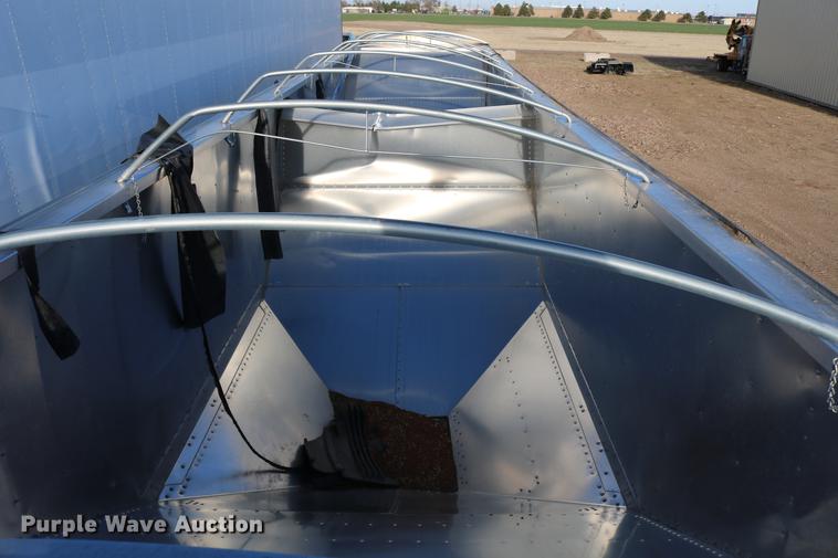 image for item DC7641 2016 Timpte Super Hopper double hopper bottom grain trailer