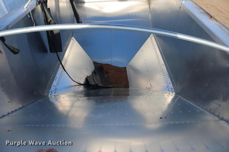 image for item DC7641 2016 Timpte Super Hopper double hopper bottom grain trailer