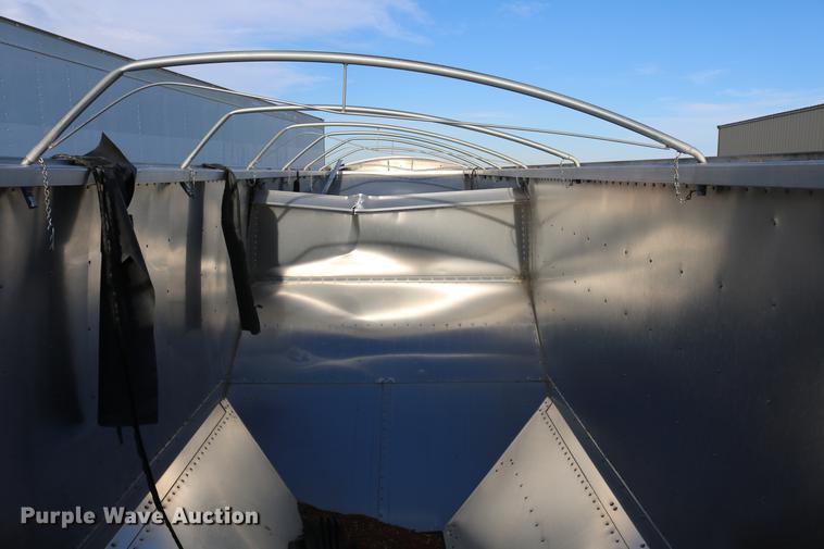 image for item DC7641 2016 Timpte Super Hopper double hopper bottom grain trailer