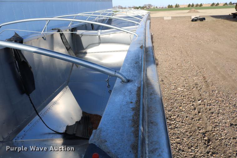 image for item DC7641 2016 Timpte Super Hopper double hopper bottom grain trailer