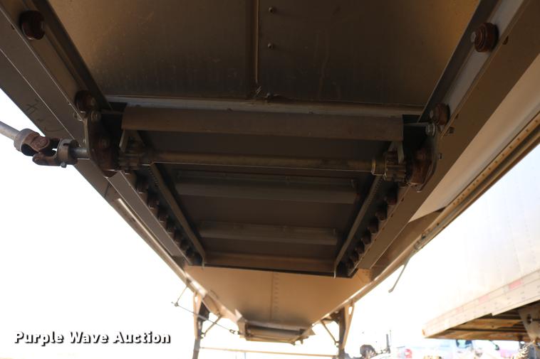 image for item DC7641 2016 Timpte Super Hopper double hopper bottom grain trailer