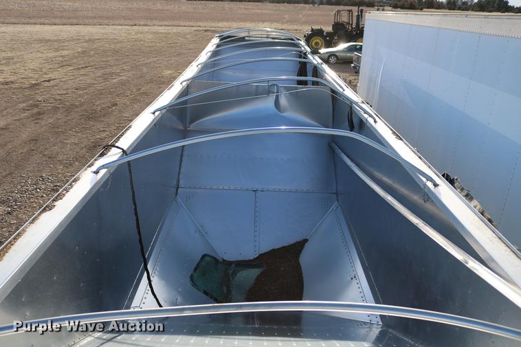 image for item DC7641 2016 Timpte Super Hopper double hopper bottom grain trailer