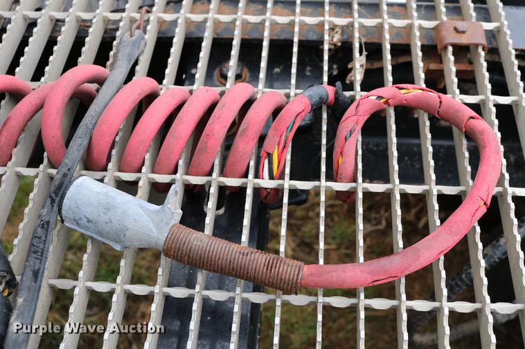 image for item DC7657 2000 Kenworth T800 semi truck