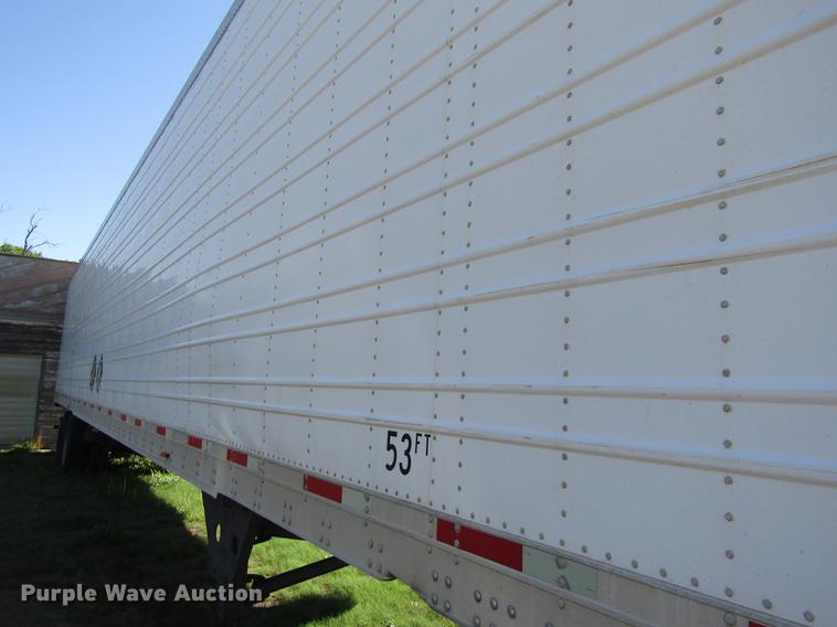 image for item DD5682 2006 Utility 3000R refrigerated van trailer