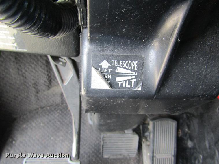 image for item DD8432 2001 Freightliner 48RR94MY semi truck