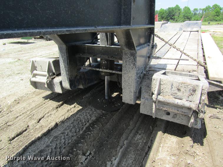 image for item DD8449 1972 General lowboy equipment trailer