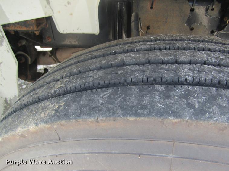 image for item DD8482 2003 Sterling Acterra M8500 truck cab and chassis