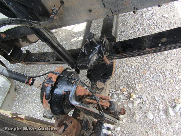 image for item DD8482 2003 Sterling Acterra M8500 truck cab and chassis