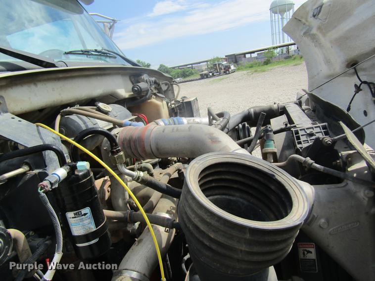 image for item DD8482 2003 Sterling Acterra M8500 truck cab and chassis