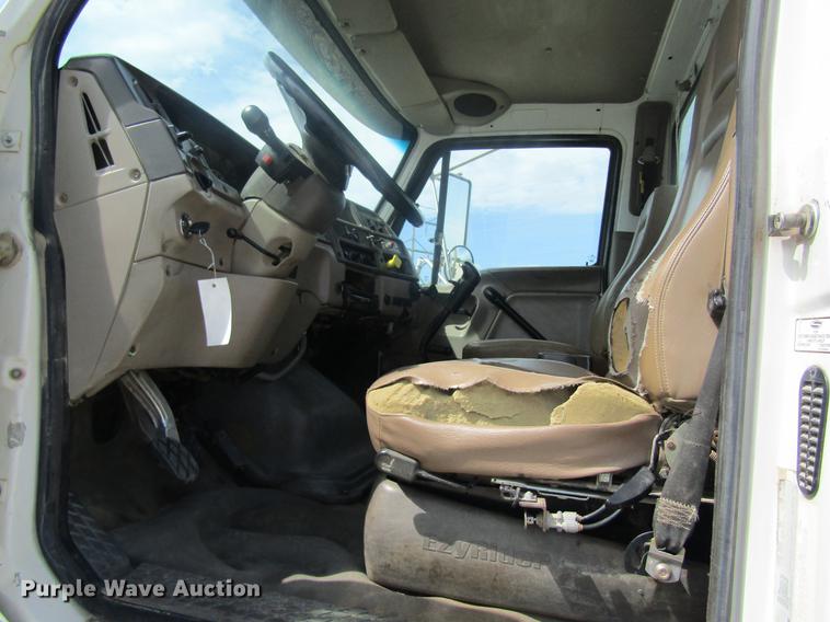 image for item DD8482 2003 Sterling Acterra M8500 truck cab and chassis