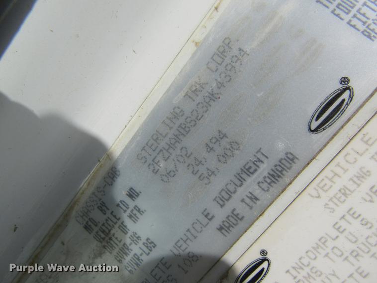 image for item DD8482 2003 Sterling Acterra M8500 truck cab and chassis