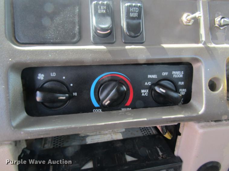 image for item DD8482 2003 Sterling Acterra M8500 truck cab and chassis