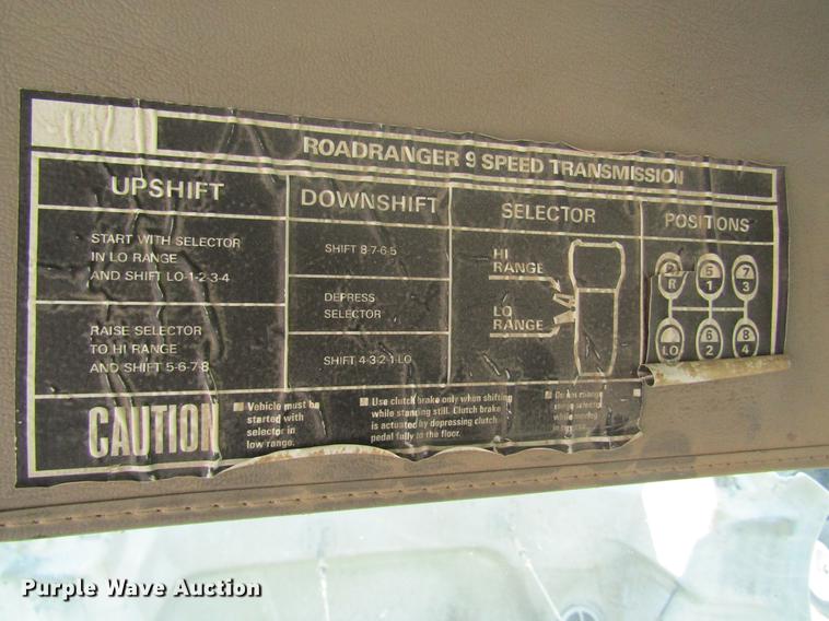 image for item DD8482 2003 Sterling Acterra M8500 truck cab and chassis