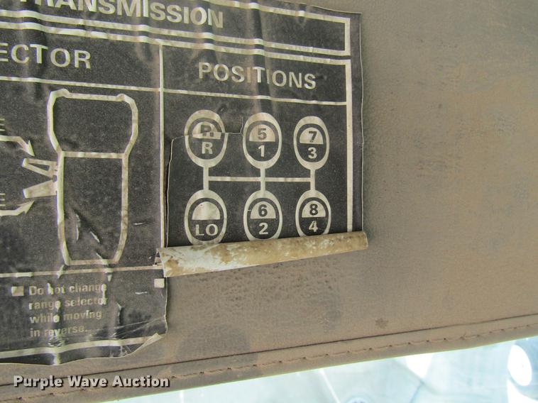 image for item DD8482 2003 Sterling Acterra M8500 truck cab and chassis