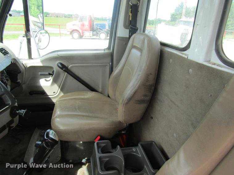 image for item DD8482 2003 Sterling Acterra M8500 truck cab and chassis