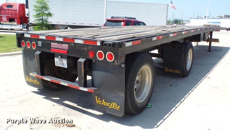 image for item DE0171 2012 Fontaine HAVSF12WSA flatbed trailer