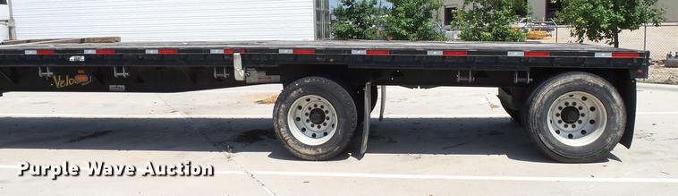 image for item DE0171 2012 Fontaine HAVSF12WSA flatbed trailer