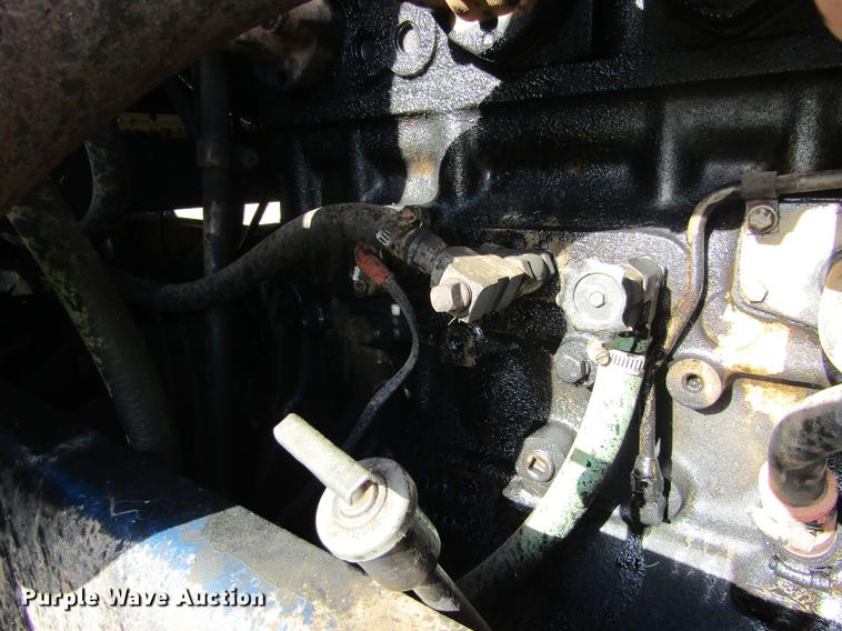 image for item DE6819 1991 Freightliner FLD120 semi truck