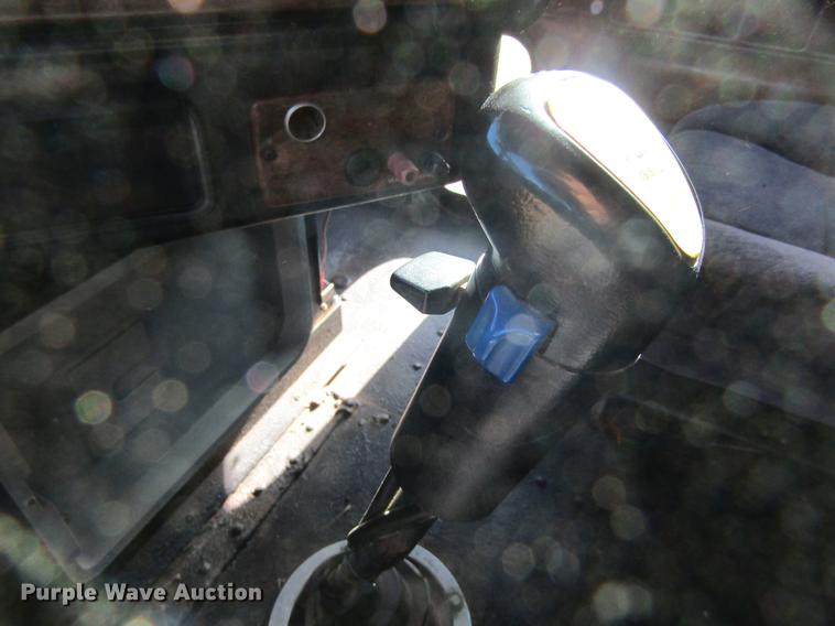 image for item DE6819 1991 Freightliner FLD120 semi truck