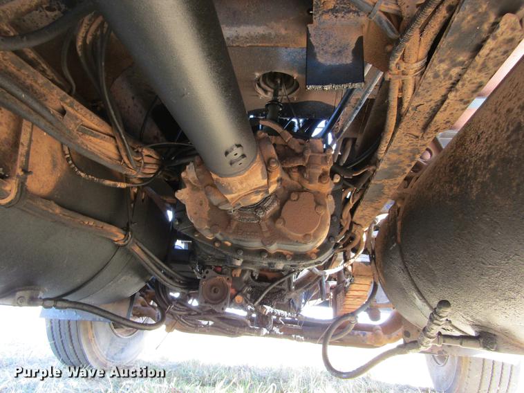 image for item DE6819 1991 Freightliner FLD120 semi truck