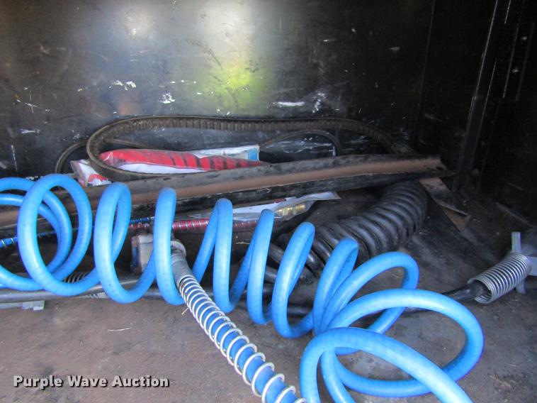 image for item DE6819 1991 Freightliner FLD120 semi truck