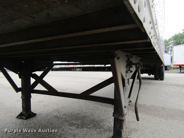 image for item DF3802 2005 Strick dry van trailer