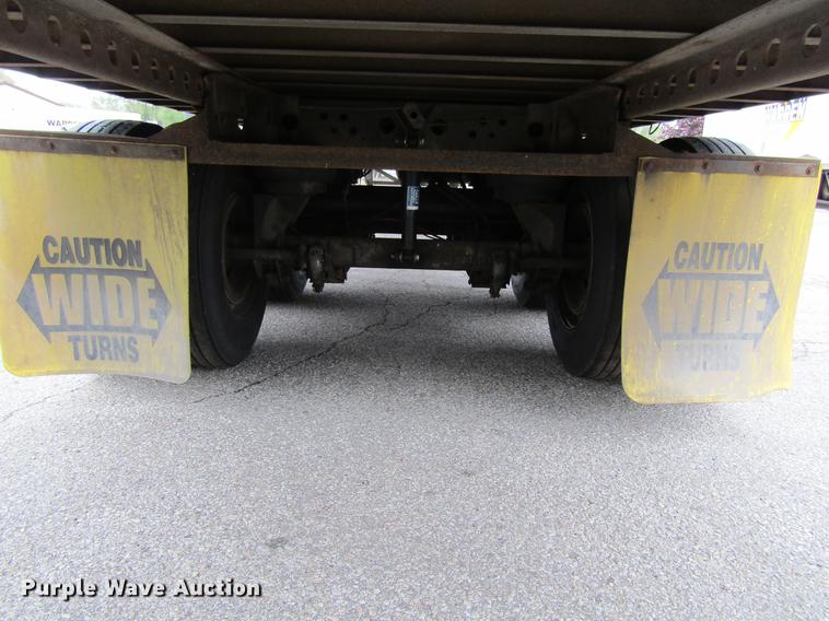 image for item DF3802 2005 Strick dry van trailer