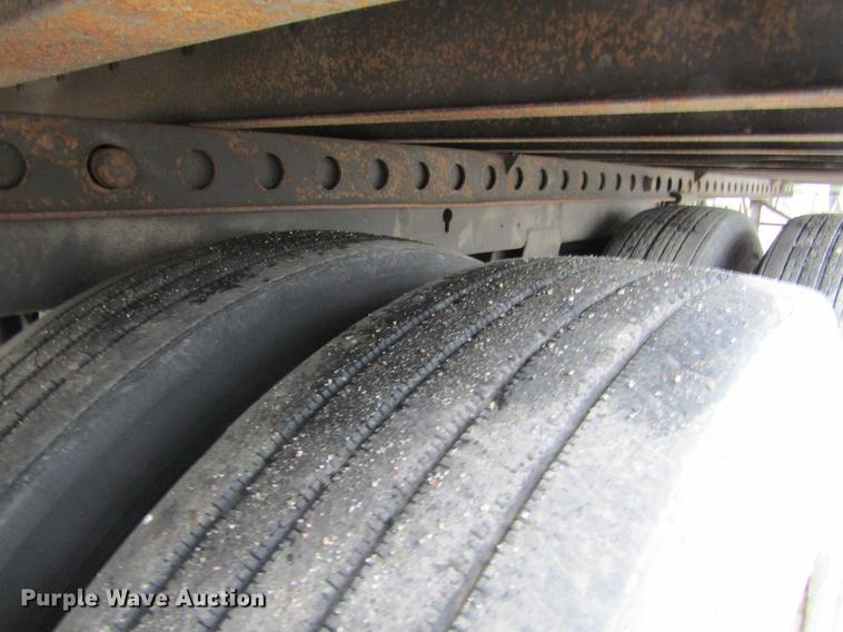 image for item DF3802 2005 Strick dry van trailer