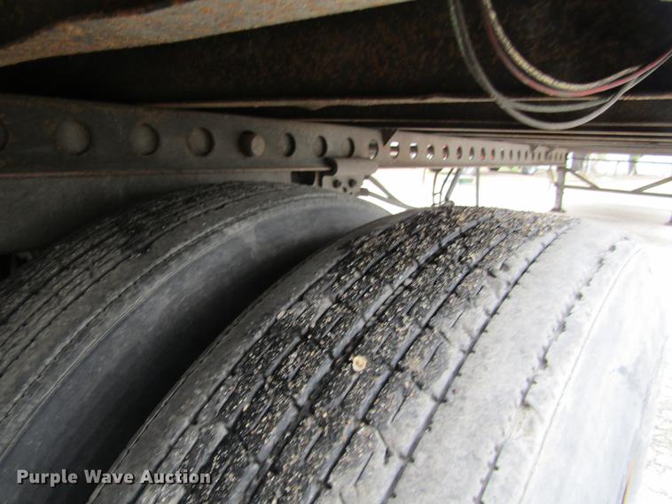 image for item DF3802 2005 Strick dry van trailer