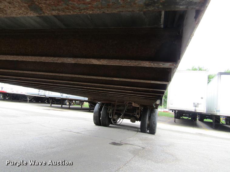 image for item DF3803 2004 Wabash National dry van trailer