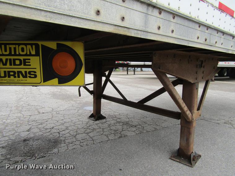 image for item DF3803 2004 Wabash National dry van trailer