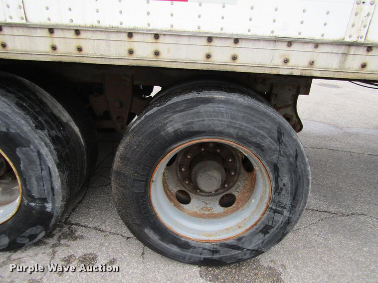 image for item DF3803 2004 Wabash National dry van trailer