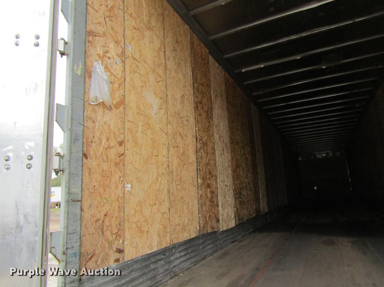 image for item DF3804 2000 Fruehauf dry van trailer